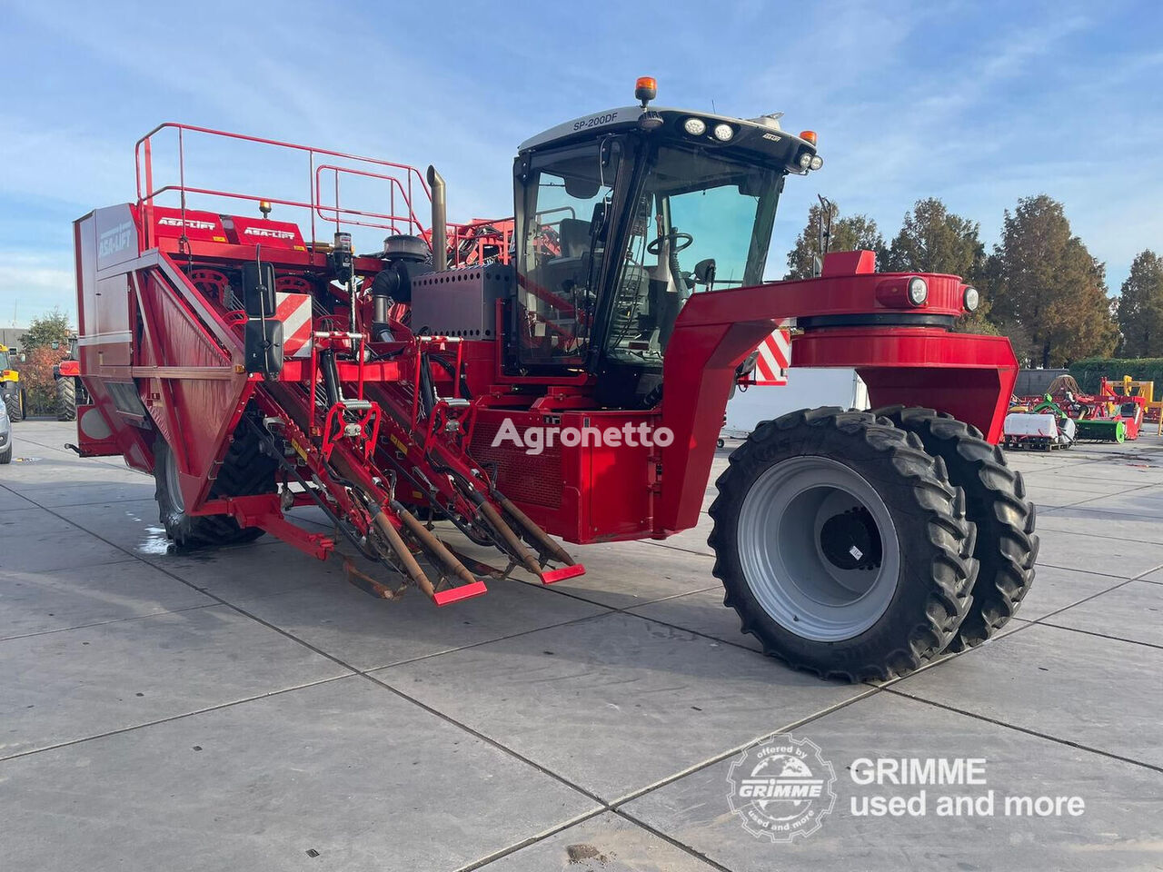 Asa-Lift SP-200DF carrot harvester