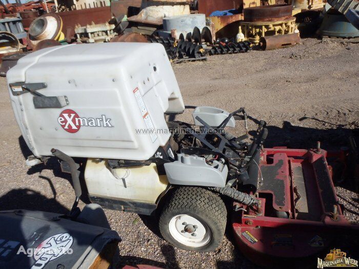 Exmark LZ27LKA724 lawn tractor for parts