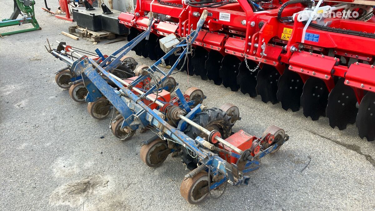 STANHAY 6 Reihig pneumatic precision seed drill