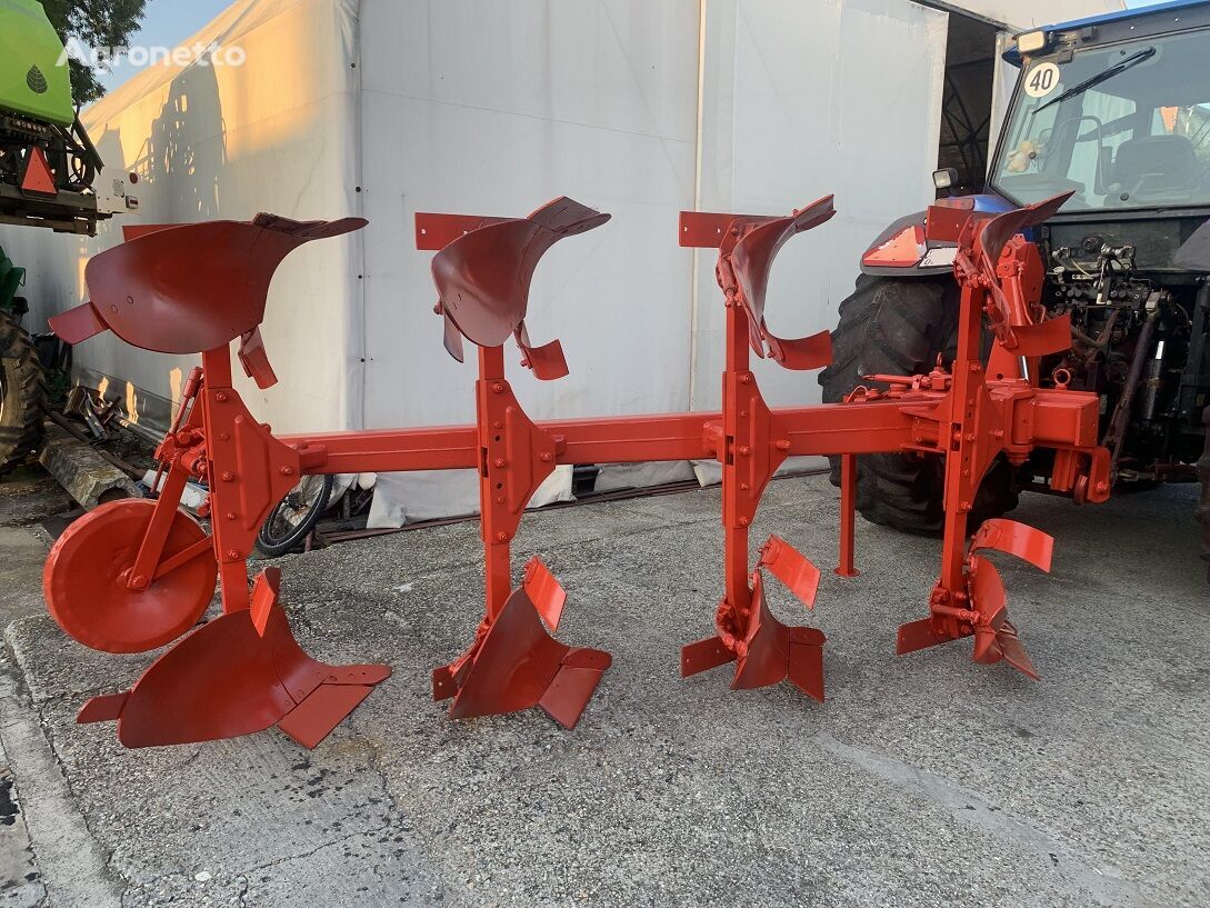 Kverneland Neumayer Delta 4 - 220 reversible plough