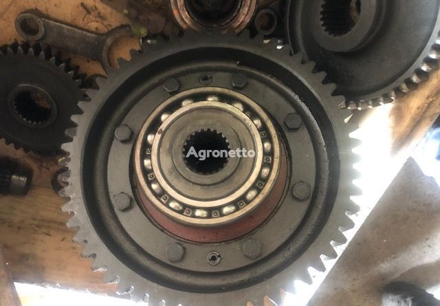 Mechanizm Różnicowy gearbox for Claas Dominator  grain harvester