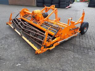 Struik 4 RF 301 F power harrow