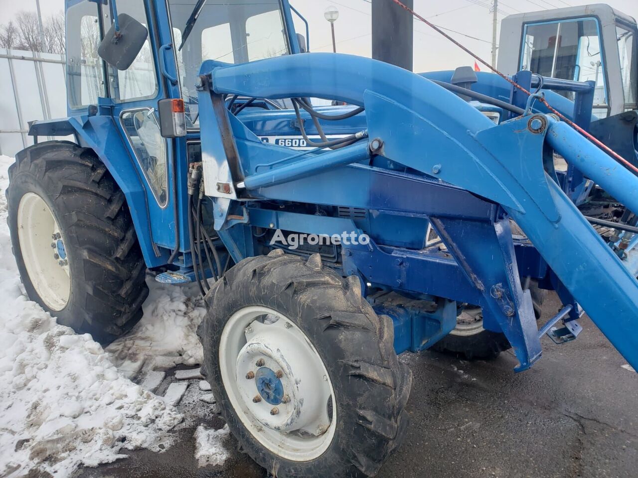 Ford 6600 with loader wheel tractor