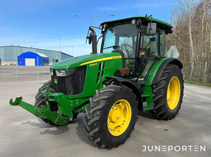 John Deere 5090M wheel tractor