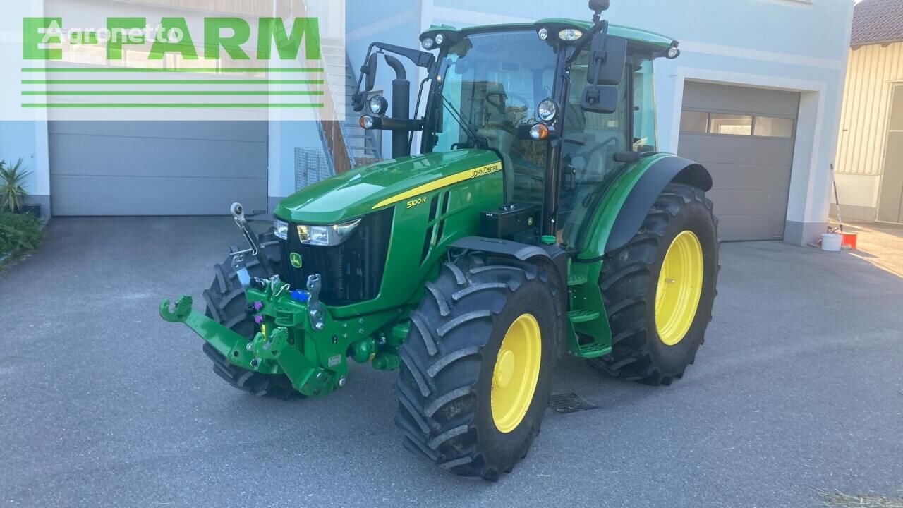 John Deere 5100R wheel tractor