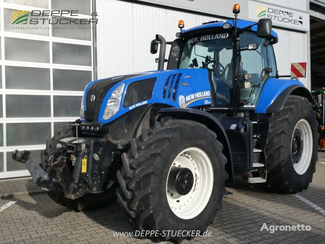 New Holland T8 390 wheel tractor